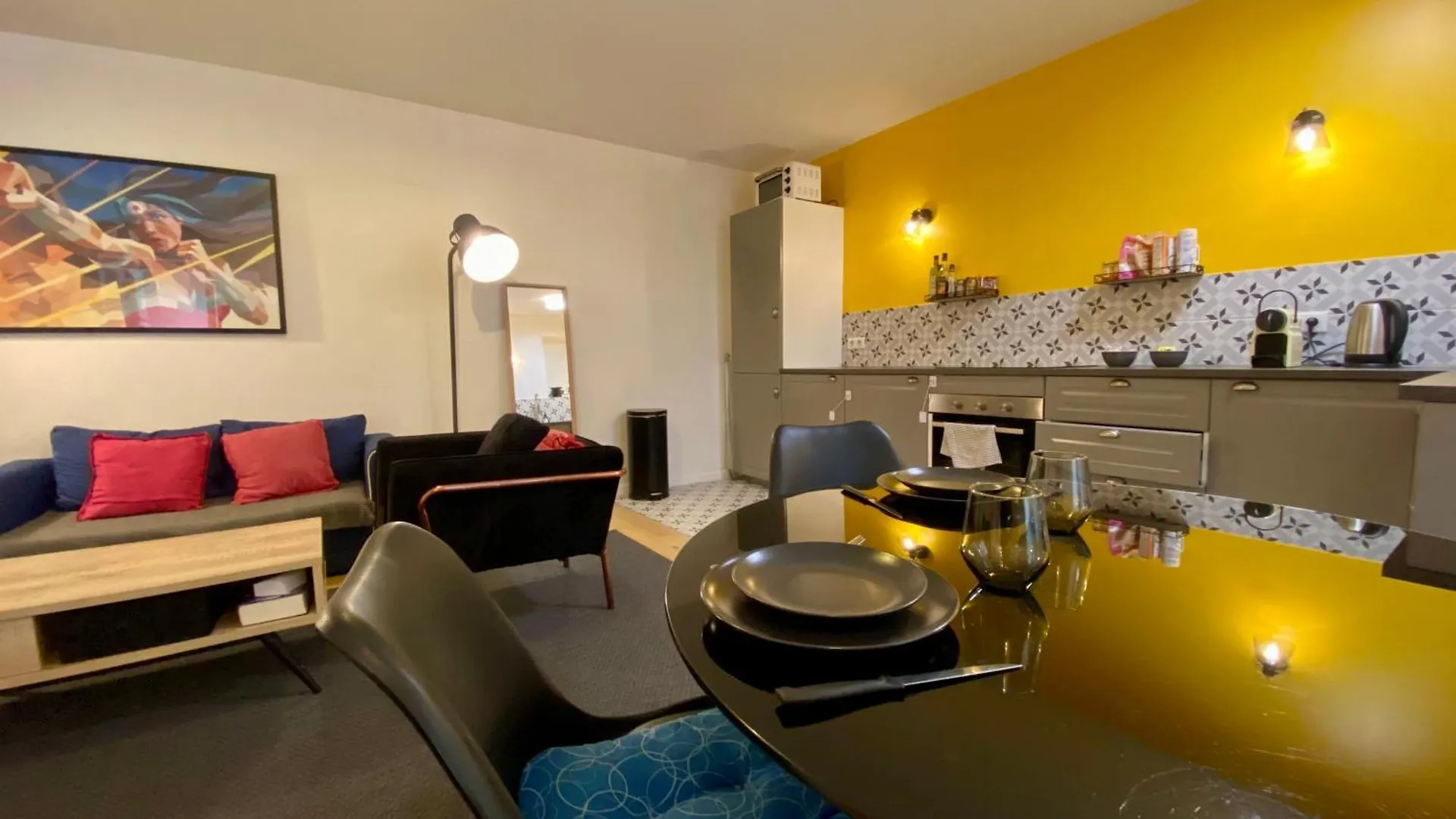 Apartment Tres Calme Sur Cour - Cardinet *